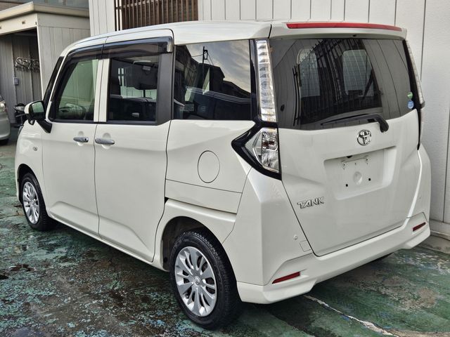 TOYOTA TANK 2017 Image 31