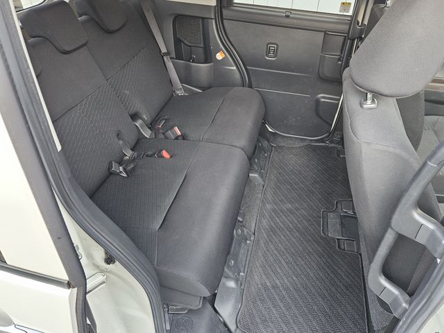 TOYOTA TANK 2017 Image 31