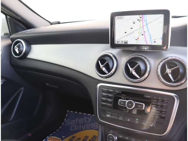 MERCEDES BENZ GLA CL 2015 Image 31