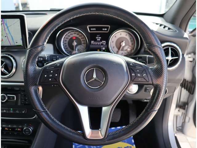 MERCEDES BENZ GLA CL 2015 Image 31