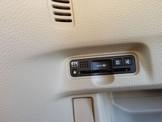 HONDA N BOX 2019 Image 31