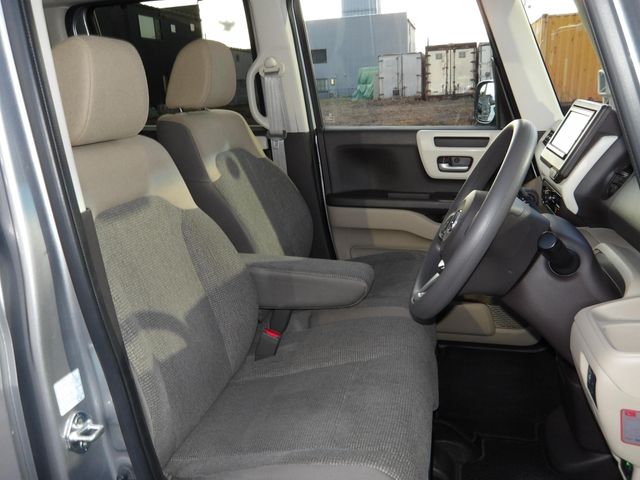 HONDA N BOX 2019 Image 31