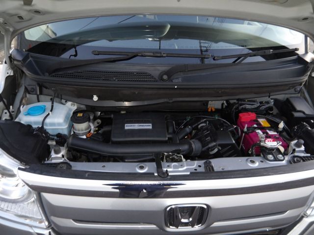 HONDA N BOX 2019 Image 31