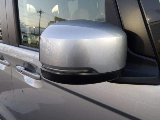 HONDA N BOX 2019 Image 31