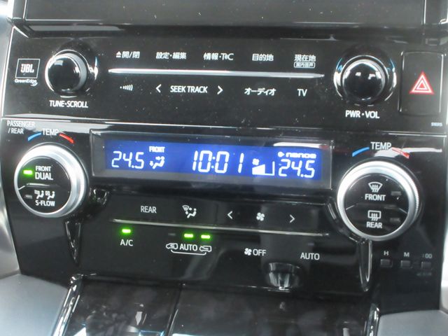 TOYOTA VELLFIRE  HYBRID 4WD 2020 Image 31