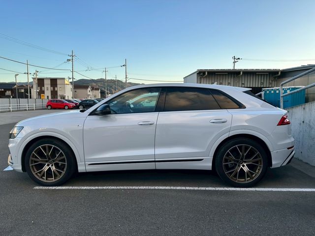 AUDI Q8 2024 Image 31