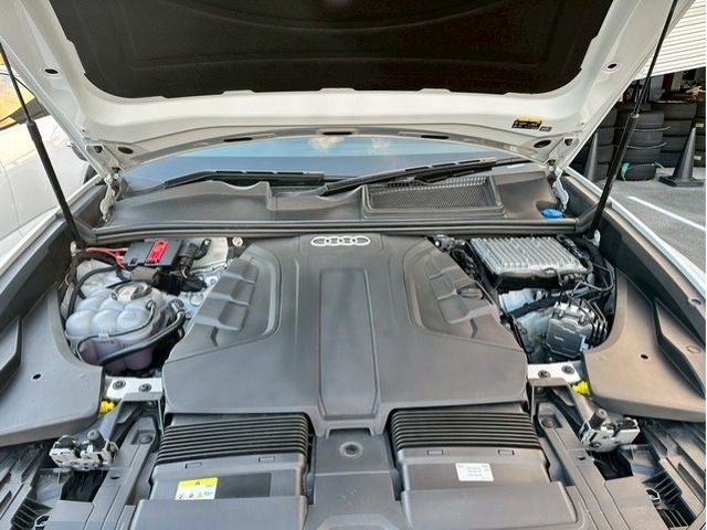 AUDI Q8 2024 Image 31