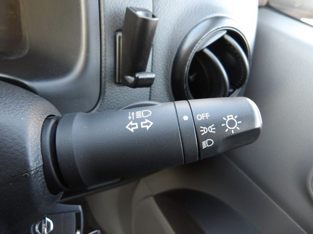 NISSAN NV150 AD 2WD 2021 Image 31