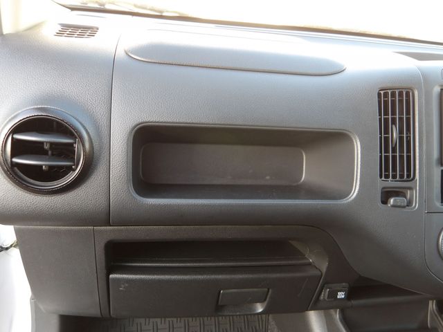 NISSAN NV150 AD 2WD 2021 Image 31