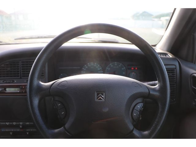 CITROEN XANTIA 2001 Image 31