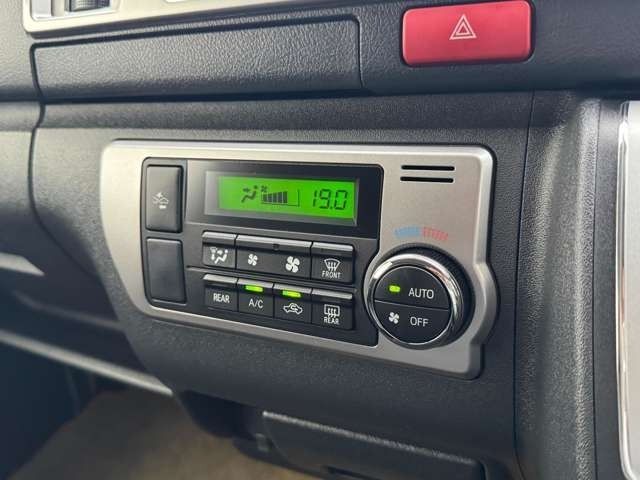 TOYOTA HIACE VAN 2WD 2018 Image 31