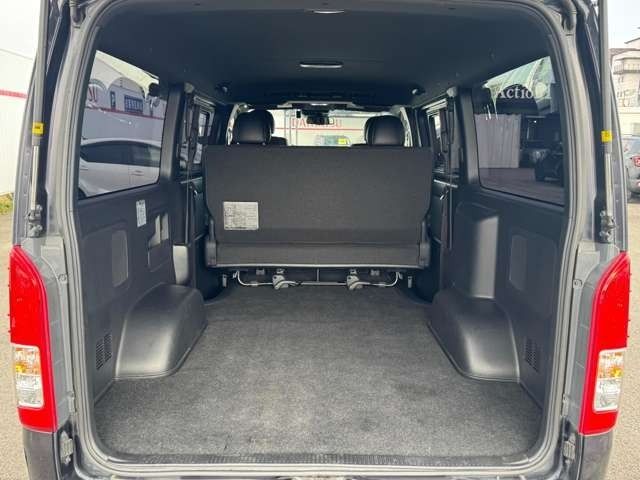 TOYOTA HIACE VAN 2WD 2018 Image 31