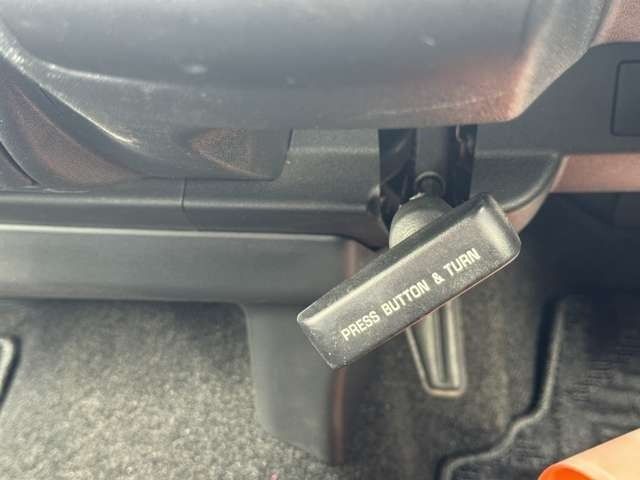 TOYOTA HIACE VAN 2WD 2018 Image 31