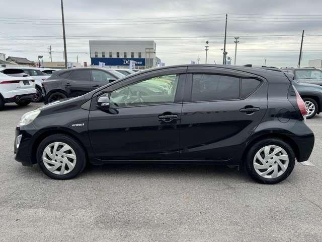 TOYOTA AQUA 2015 Image 31