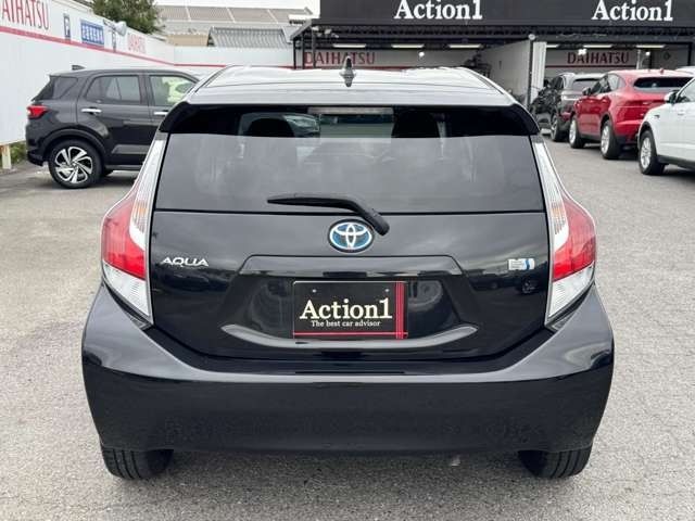 TOYOTA AQUA 2015 Image 31