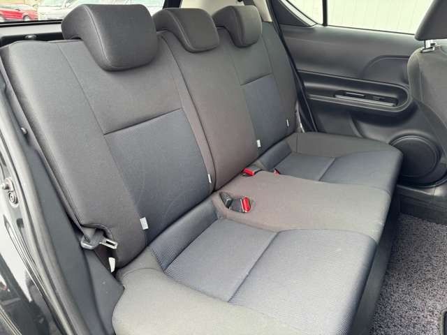 TOYOTA AQUA 2015 Image 31