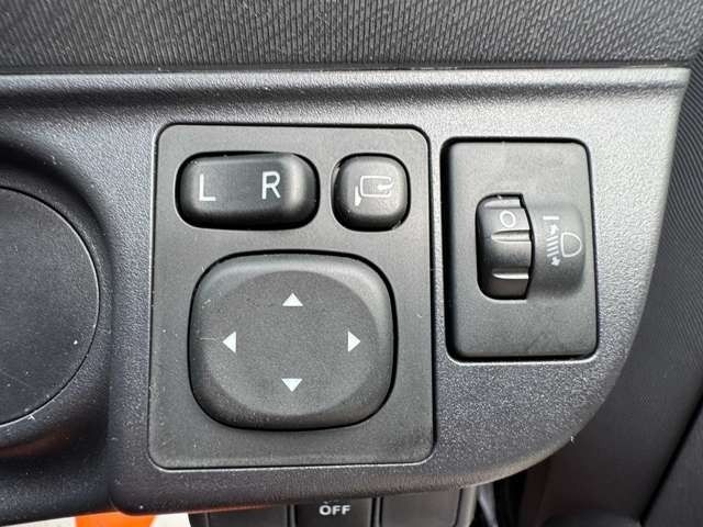 TOYOTA AQUA 2015 Image 31