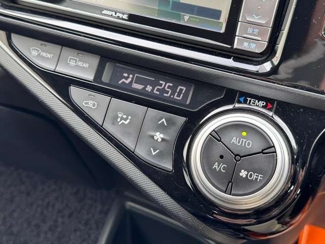 TOYOTA AQUA 2015 Image 31