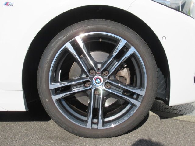 BMW 1SERIES 2022 Image 31