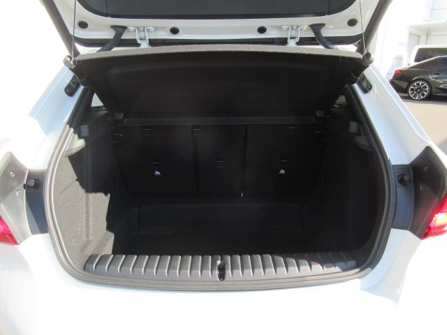 BMW 1SERIES 2022 Image 31