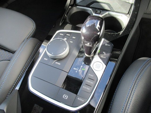 BMW 1SERIES 2022 Image 31