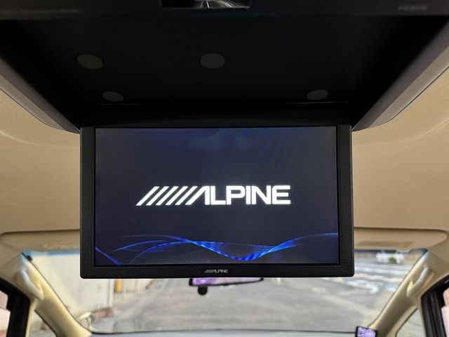 TOYOTA ALPHARD 2017 Image 31