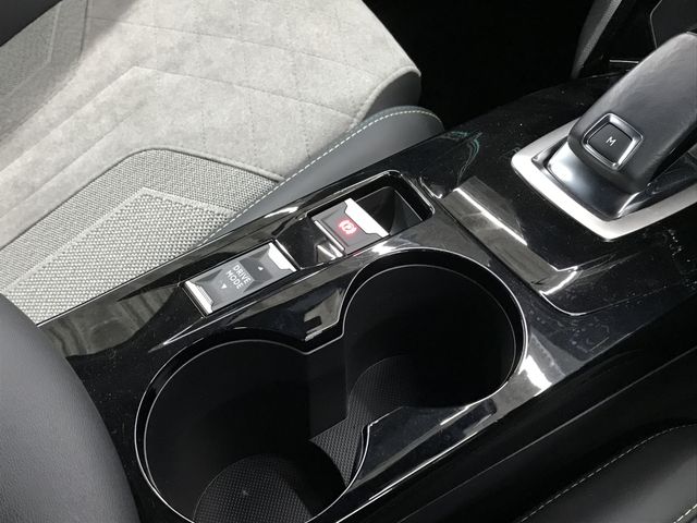 PEUGEOT 208 2021 Image 31