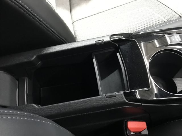 PEUGEOT 208 2021 Image 31