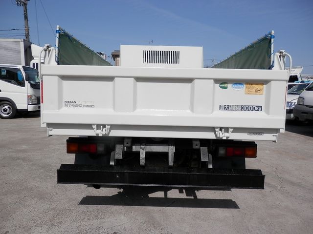 NISSAN ATLAS 2013 Image 31