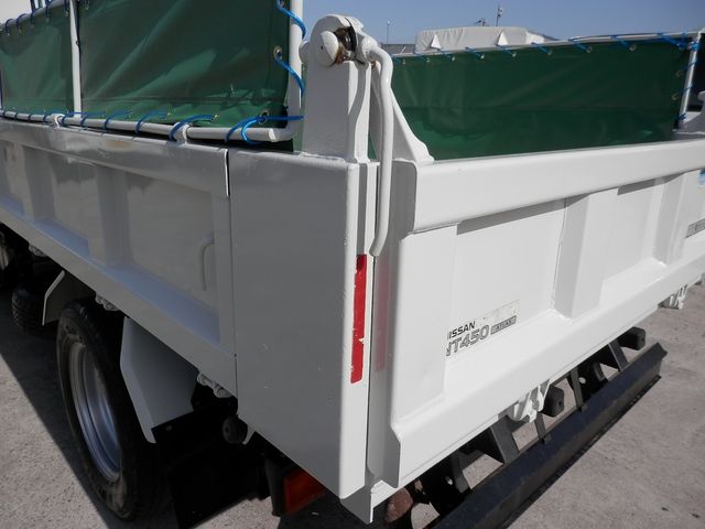 NISSAN ATLAS 2013 Image 31