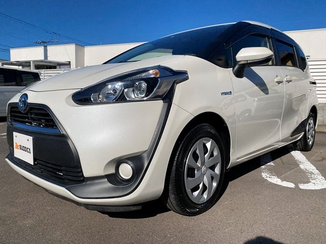 TOYOTA SIENTA HYBRID 2015 Image 31