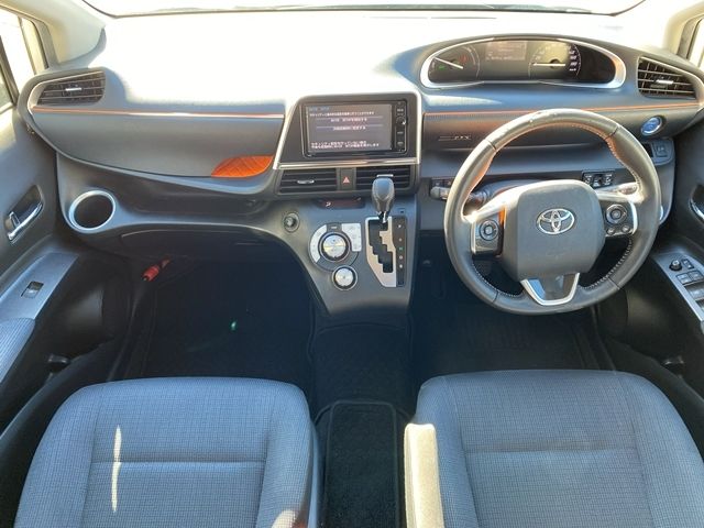 TOYOTA SIENTA HYBRID 2015 Image 31