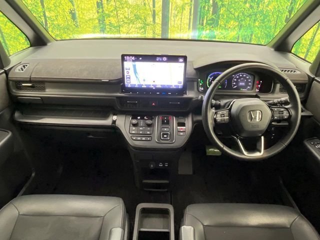 HONDA STEPWAGON E:HEV SPAD 2023 Image 31