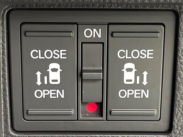 HONDA STEPWAGON E:HEV SPAD 2023 Image 31