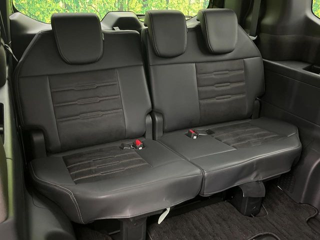 HONDA STEPWAGON E:HEV SPAD 2023 Image 31