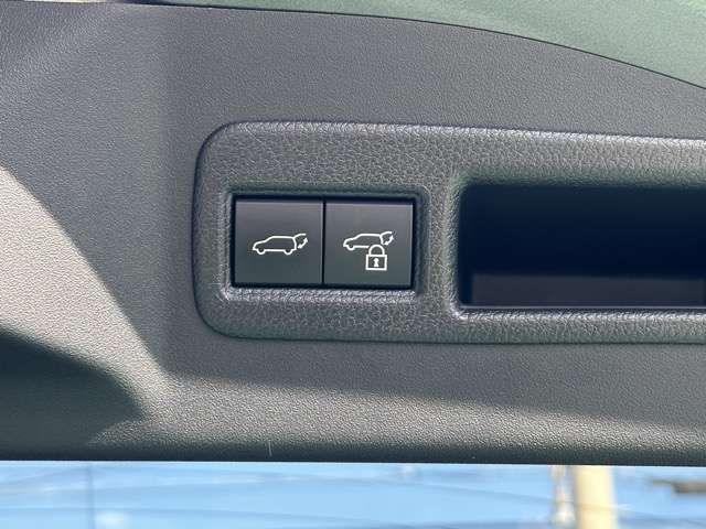 TOYOTA BZ4X 2022 Image 31