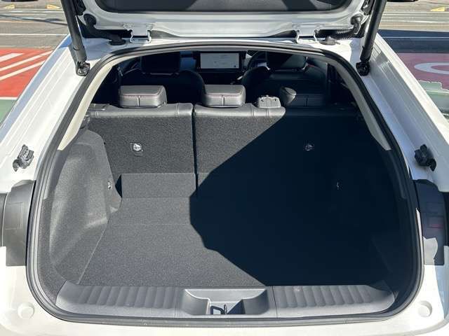 TOYOTA PRIUS 4WD 2024 Image 31