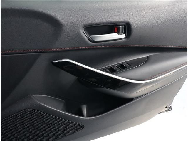 TOYOTA COROLLA SPORT HYBRID 2023 Image 31