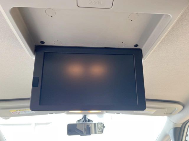 NISSAN SERENA  S-HYBRID 2017 Image 31