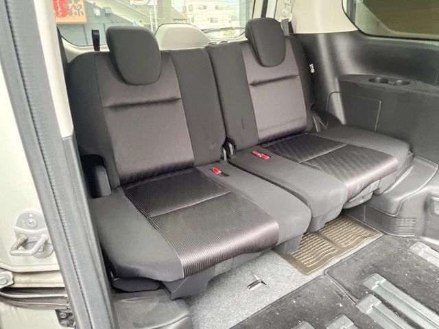 NISSAN SERENA  S-HYBRID 2017 Image 31