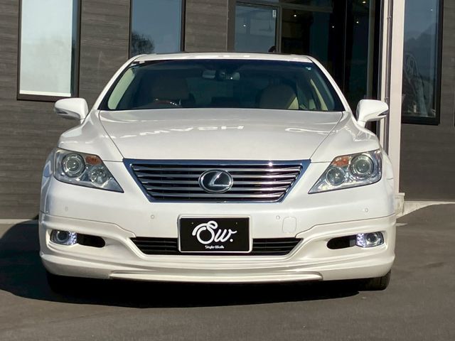 TOYOTA LEXUS LS460 2010 Image 31