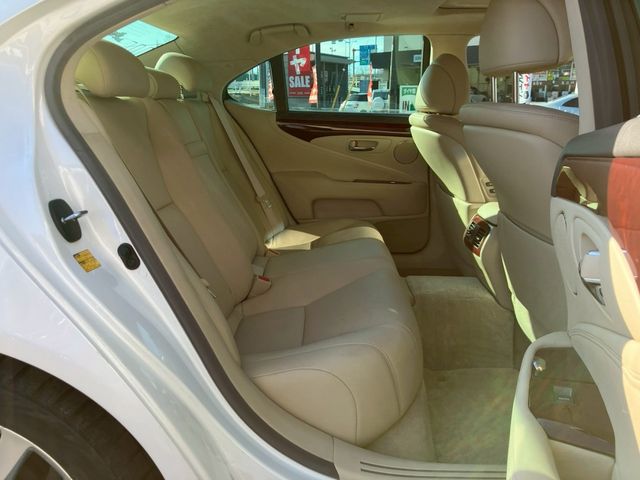 TOYOTA LEXUS LS460 2010 Image 31