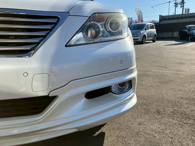 TOYOTA LEXUS LS460 2010 Image 31