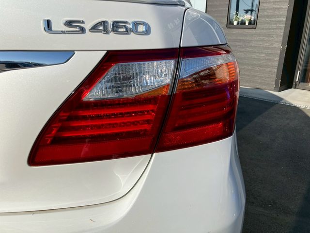 TOYOTA LEXUS LS460 2010 Image 31