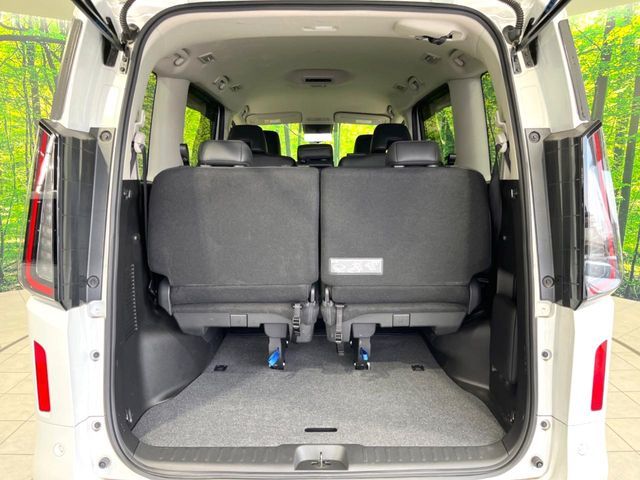 NISSAN SERENA  WG 2023 Image 31