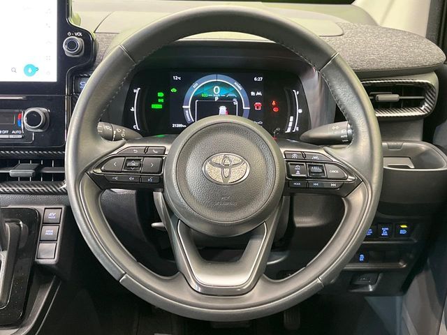 TOYOTA SIENTA HYBRID 2023 Image 31