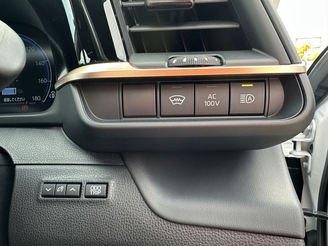 TOYOTA CROWN CROSSOVER 2024 Image 31