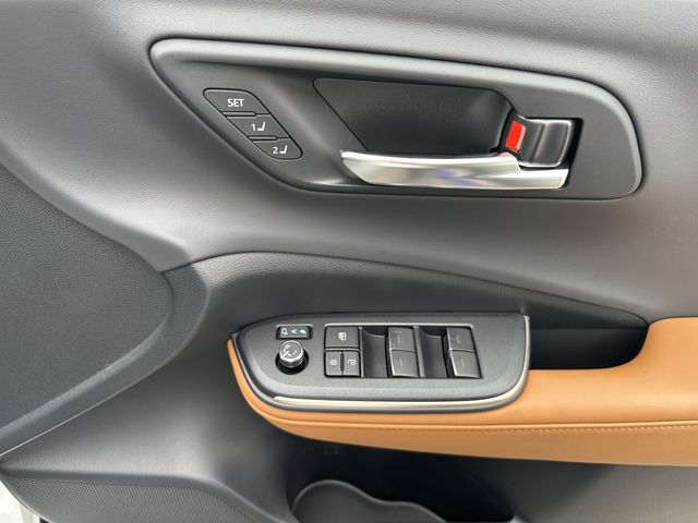 TOYOTA CROWN CROSSOVER 2024 Image 31