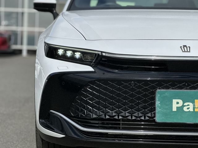 TOYOTA CROWN CROSSOVER 2024 Image 31