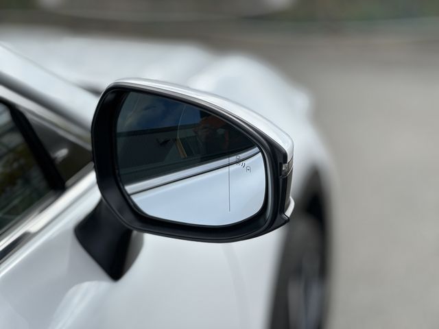 TOYOTA CROWN CROSSOVER 2024 Image 31